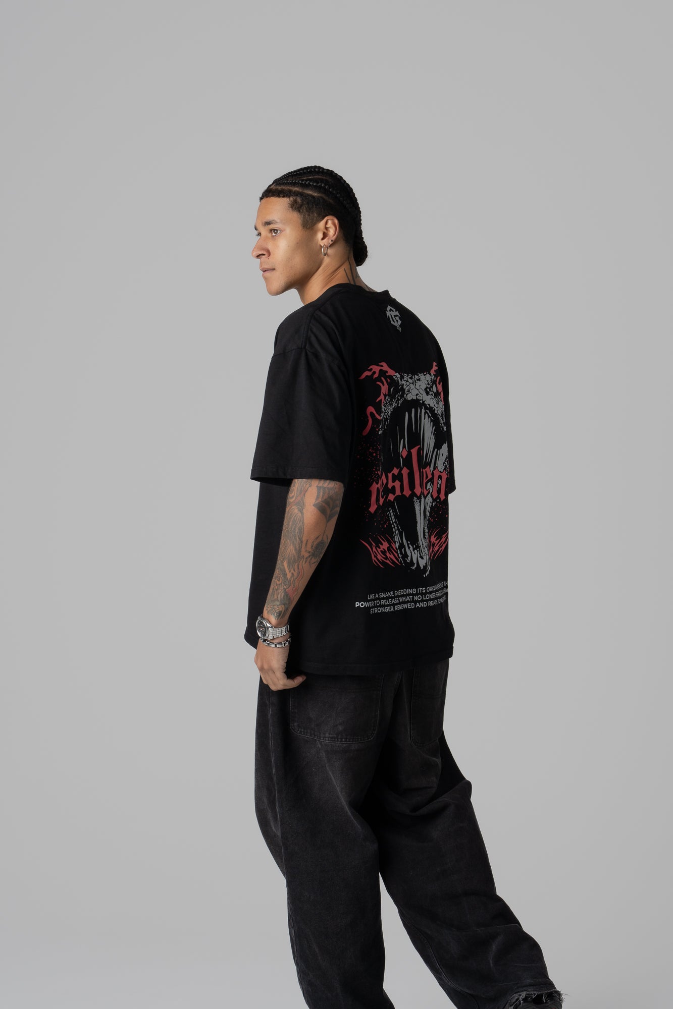 Snake Oversized Tee - Black